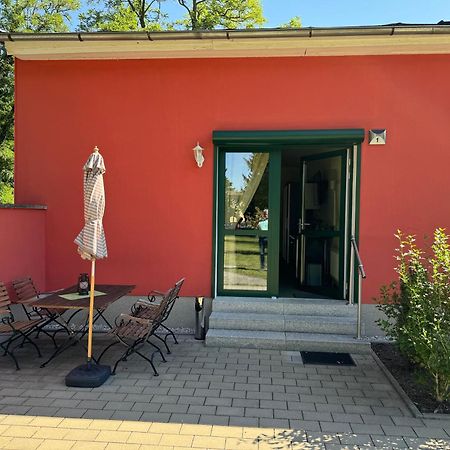 Bed & Breakfast Am Waldguertel Forst  Esterno foto
