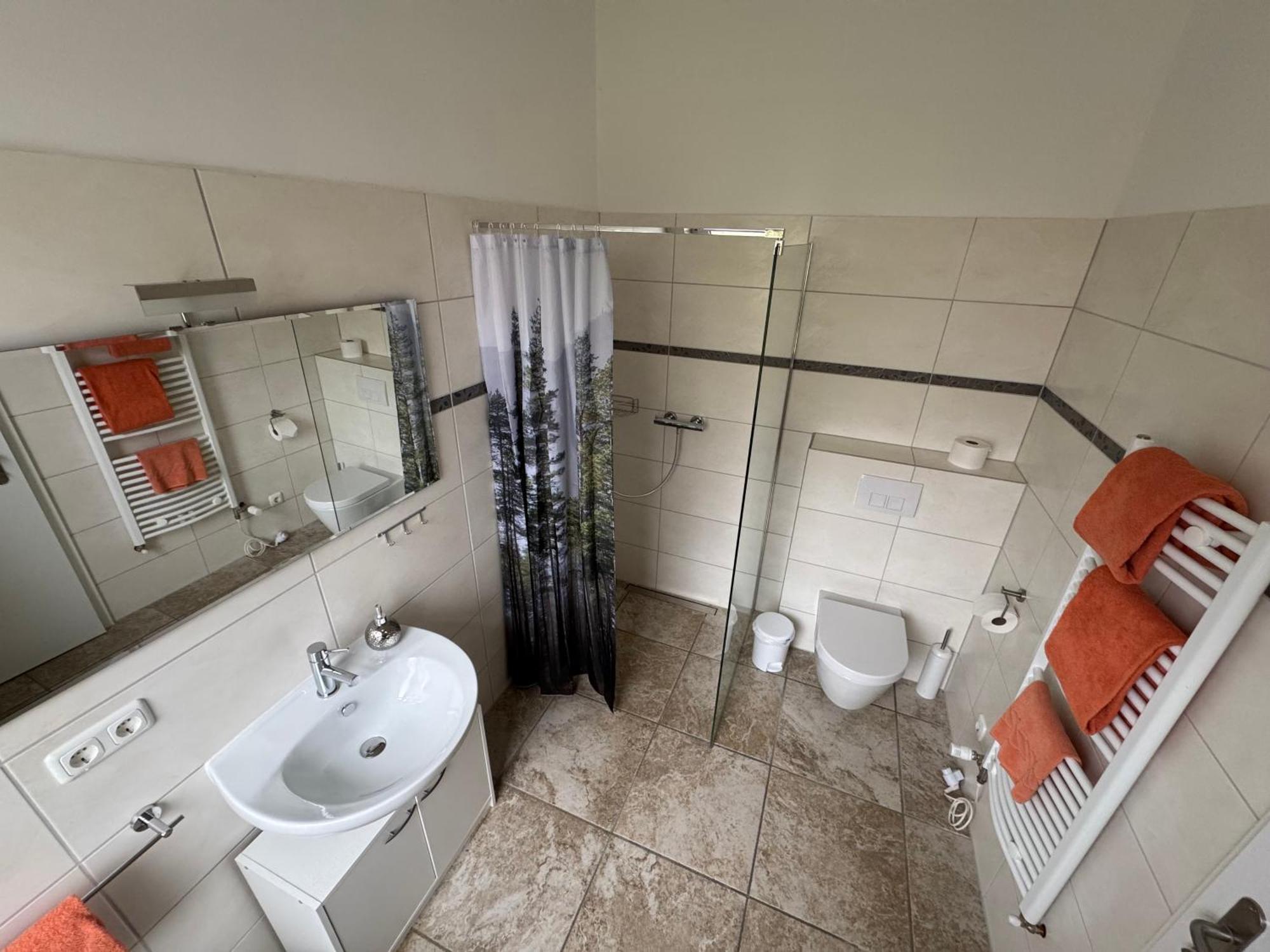Bed & Breakfast Am Waldguertel Forst  Esterno foto