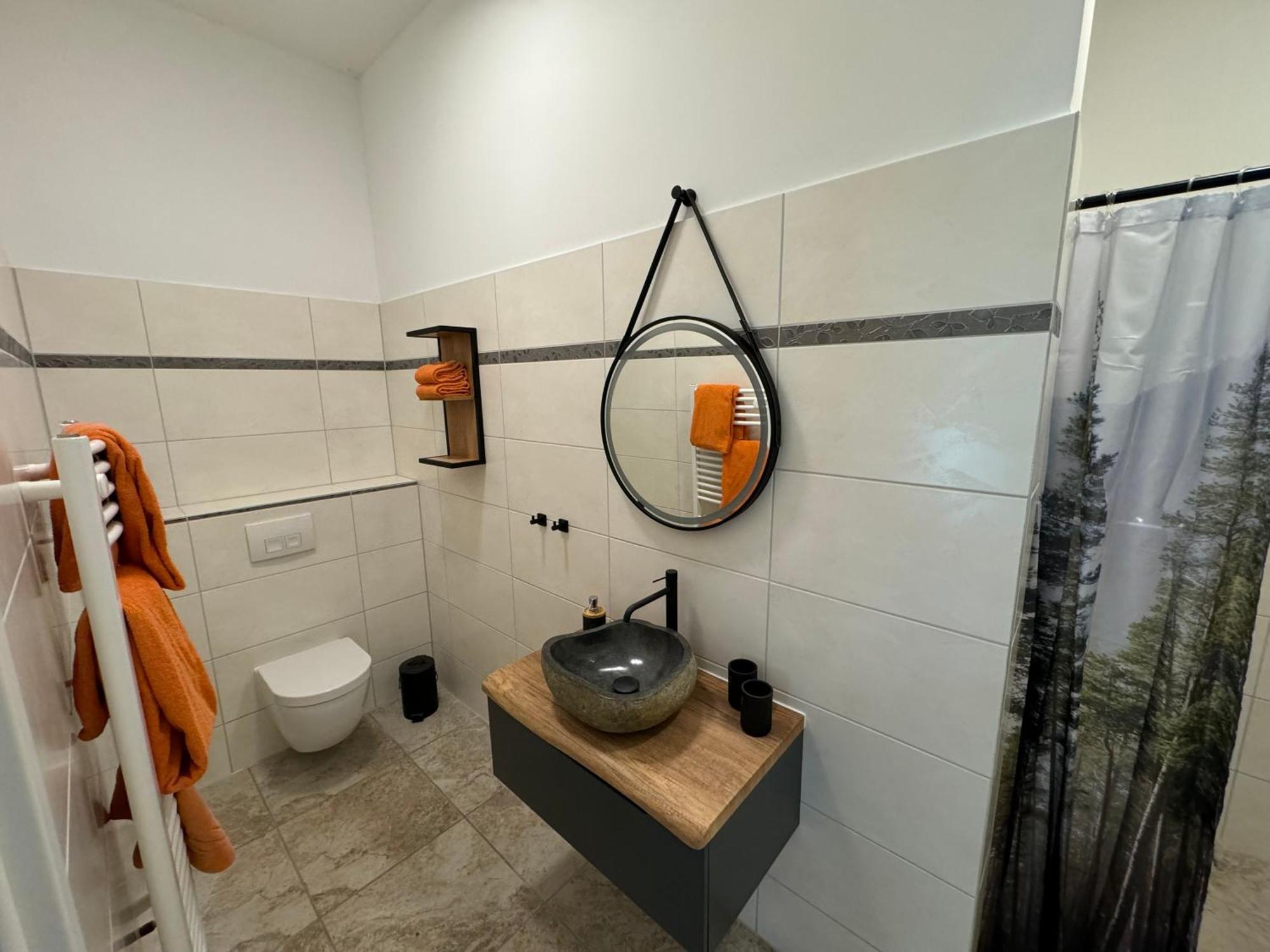 Bed & Breakfast Am Waldguertel Forst  Esterno foto