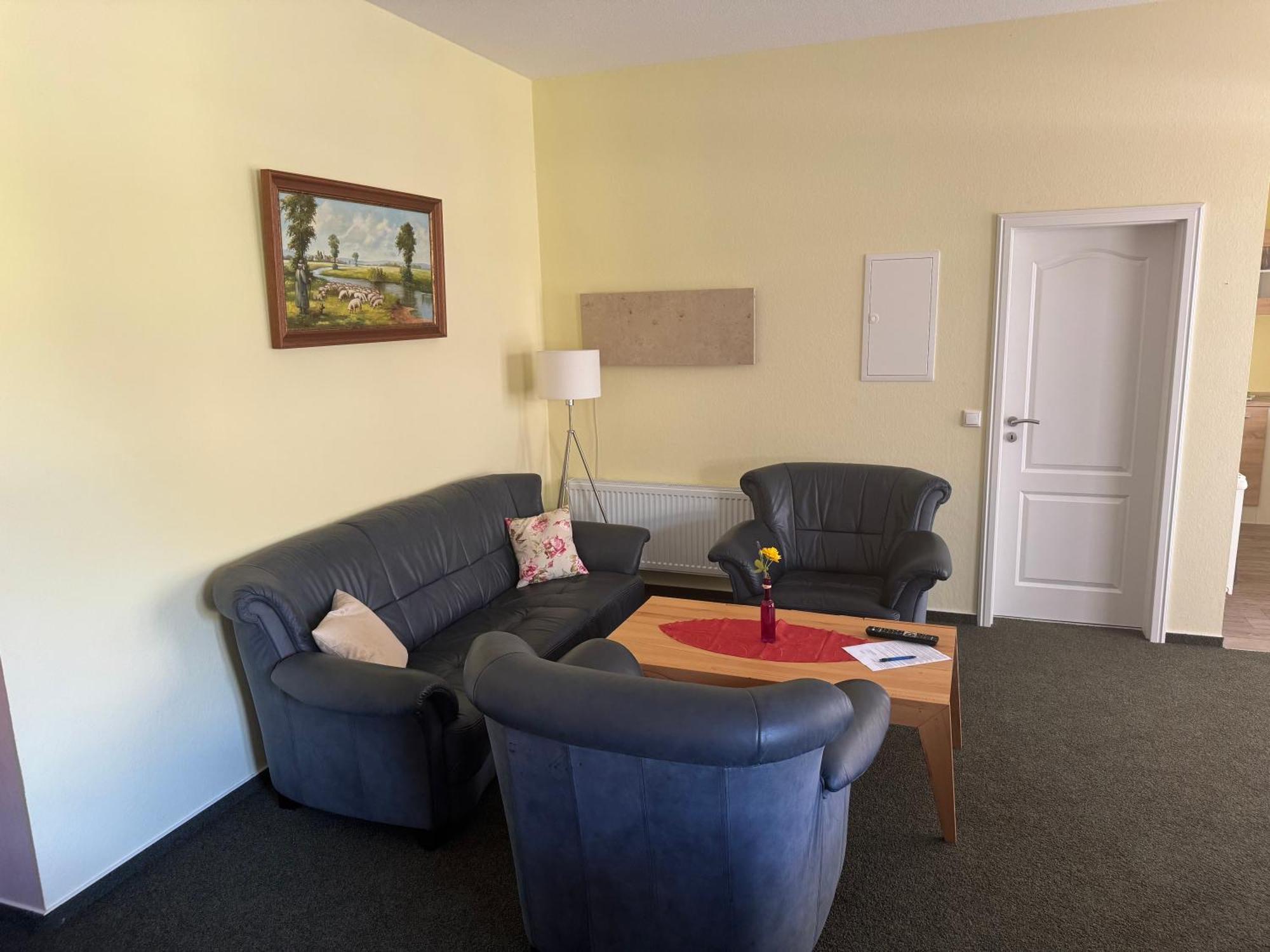 Bed & Breakfast Am Waldguertel Forst  Esterno foto